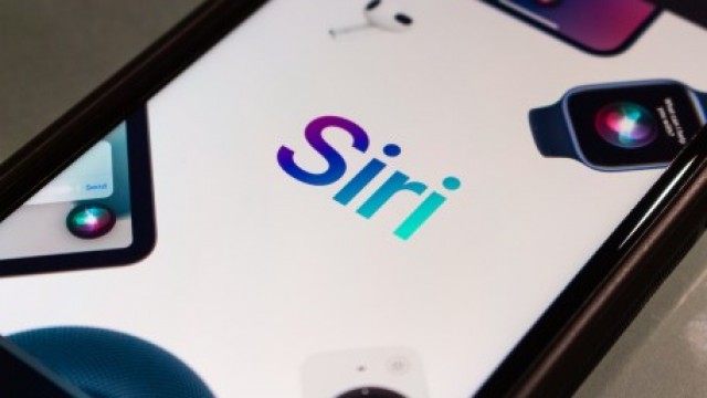Apple to Jumpstart Siri With Advanced AI, Enabling Voice Control of Apps