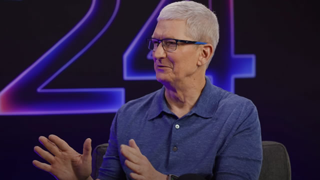 Apple's bold AI bet may be its only hope