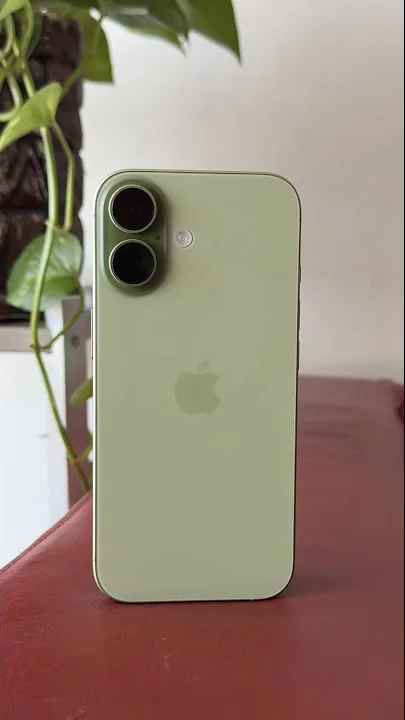 Apple's iPhone 17 Shows Device's Staying Power