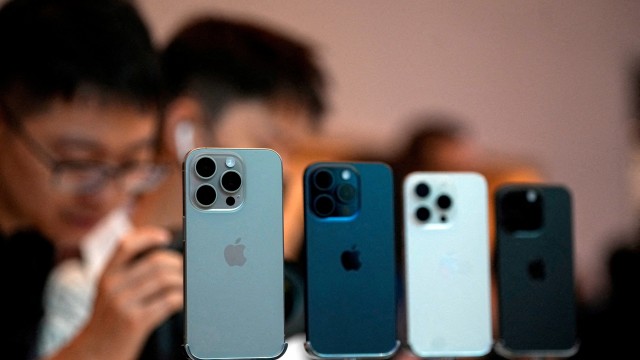 Apple's iPhone sales in April jump 52%, data shows