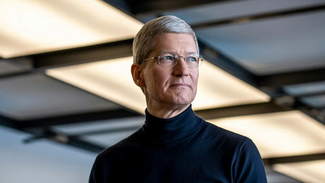 Apple's Record Quarter Could Not Outrun Its Guidance Problem