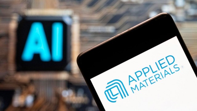 Applied Materials Stock Surges 30% This Year As Semiconductor Market Looks Up. Is The Stock Attractive?