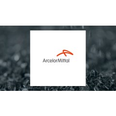 https://images.financialmodelingprep.com/news/arcelormittal-nysemt-receives-average-recommendation-of-hold-from-analysts-20251030.jpeg