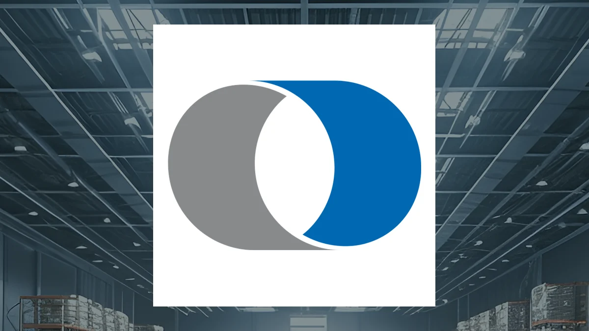 Argent Capital Management LLC Sells 4,443 Shares of United Rentals, Inc. $URI