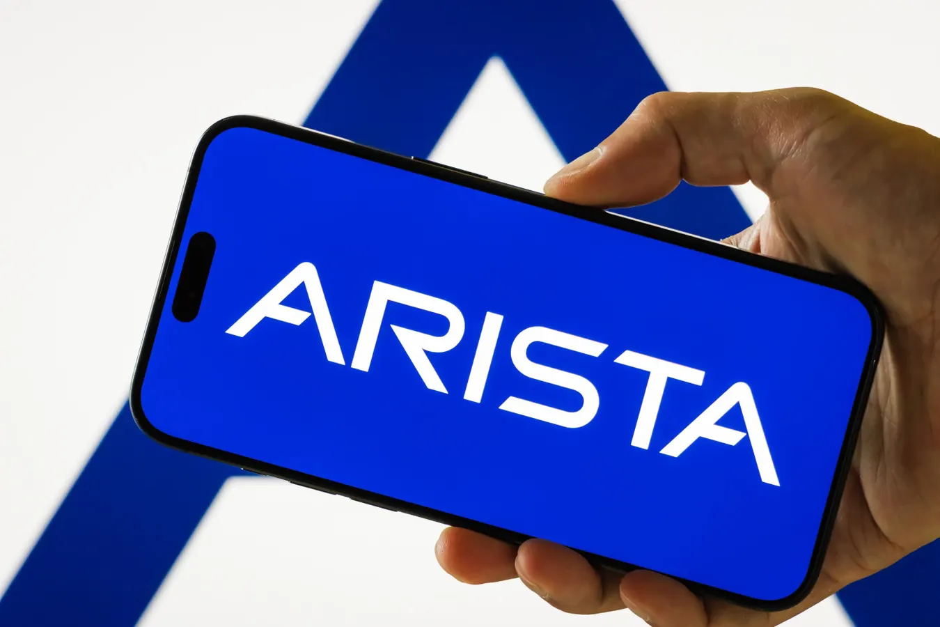 Arista Networks Vs Ciena: Which Is The Stronger Buy Today?