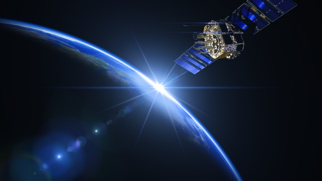 AST SpaceMobile: Short-Term Driven By Milestones, Long-Term Backed By Large Customers