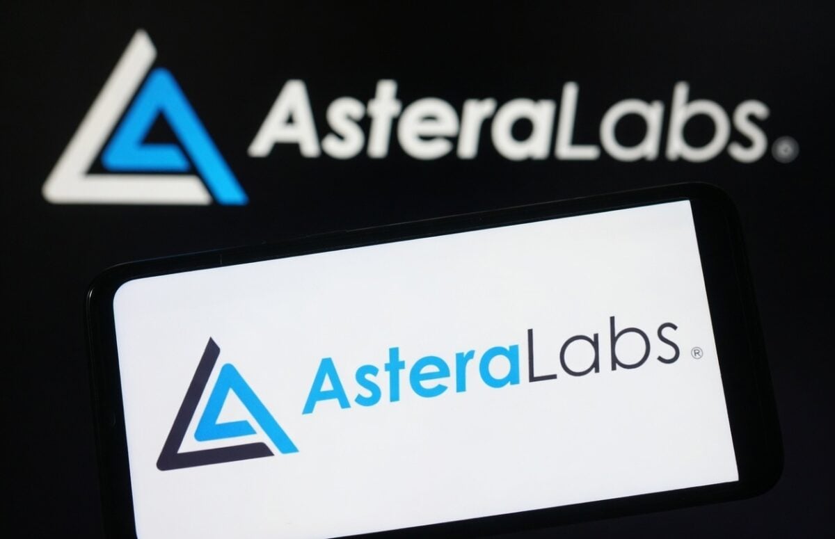 Astera Labs (ALAB) Surges Over 13% on UALink Spec Upgrade and Hyperscaler Wins