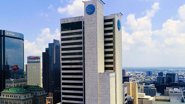 Foto von AT&T (T) Ascends While Market Falls: Some Facts to Note