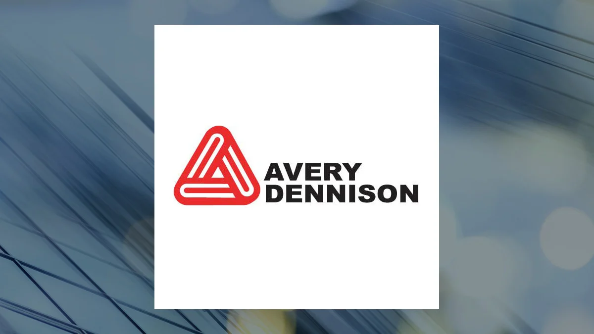 Avery Dennison (NYSE:AVY) Director Sells $3,477,600.00 in Stock
