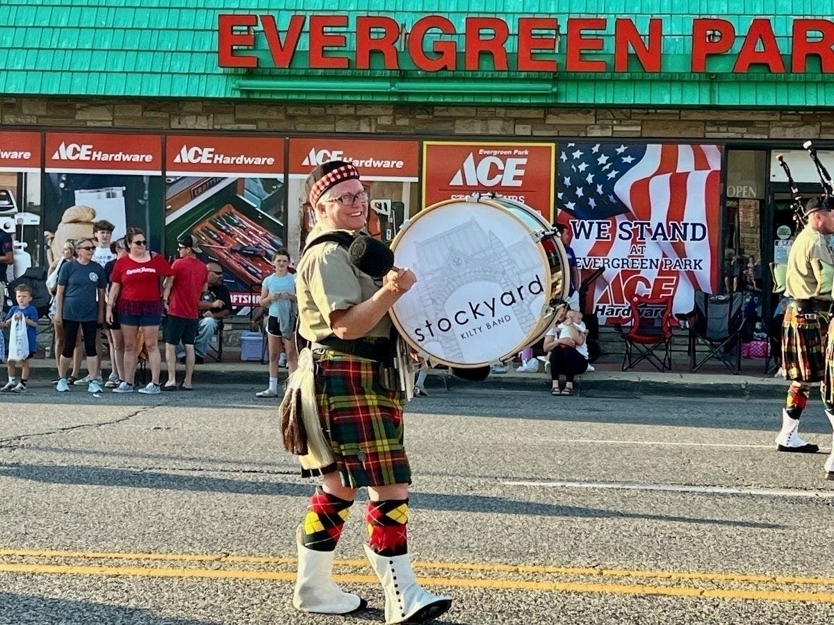 Bands, Bagpipes, Disney Princesses And Shriners On Segways Highlight EP Independence Day Parade