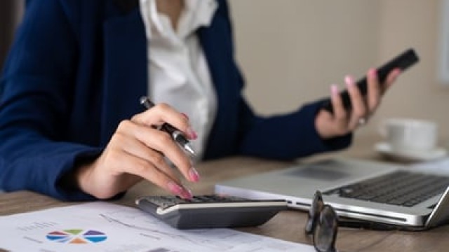 Bank OZK Stock Fell Hard This Week: Is Now the Time to Buy?