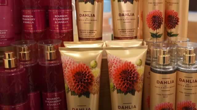 BBWI Stock Jumps 7.5% on Q2 Earnings Beat, Fiscal 2026 Outlook Raised