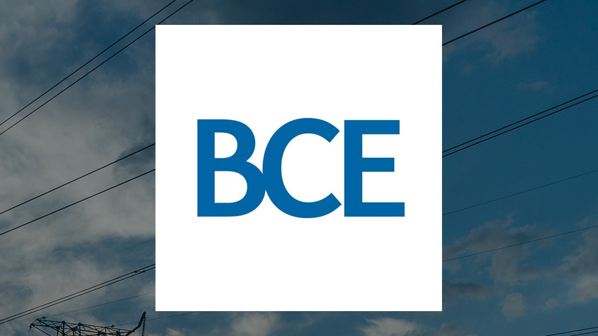 BCE (TSE:BCE) Stock Price Crosses Above Two Hundred Day Moving Average   – Here’s What Happened
