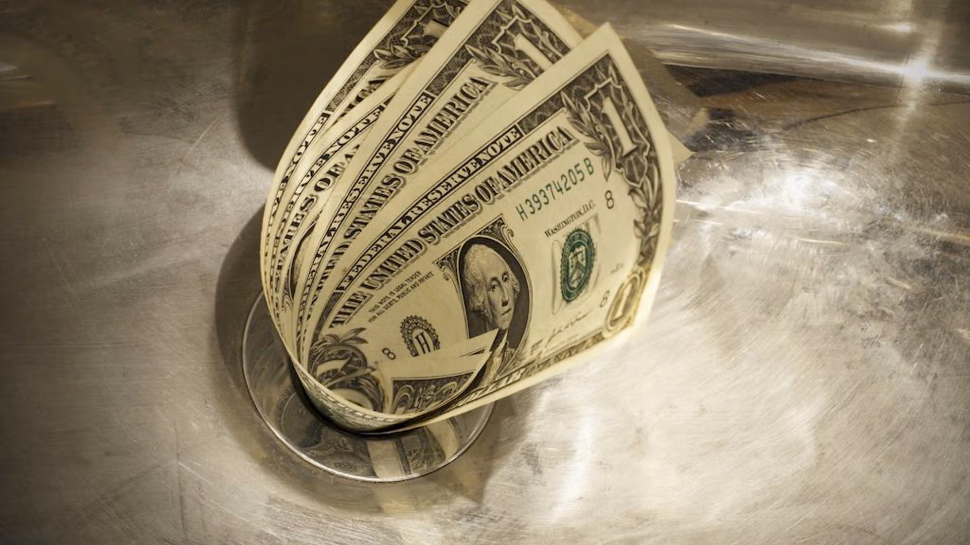 Bearish crypto bets lose record $2.7 billion as bitcoin surges toward $70,000