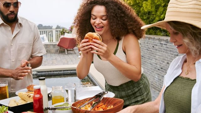 Beyond Meat: High Cash Burn, Extreme Dilution, And Negative Revenue Growth