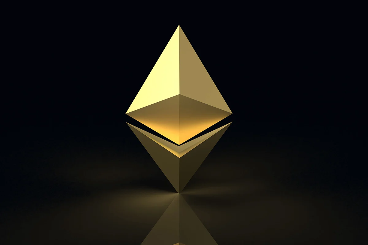 Binance Sees Massive ETH Rotation as $1.32B Stablecoin Exit Signals Whale Handover