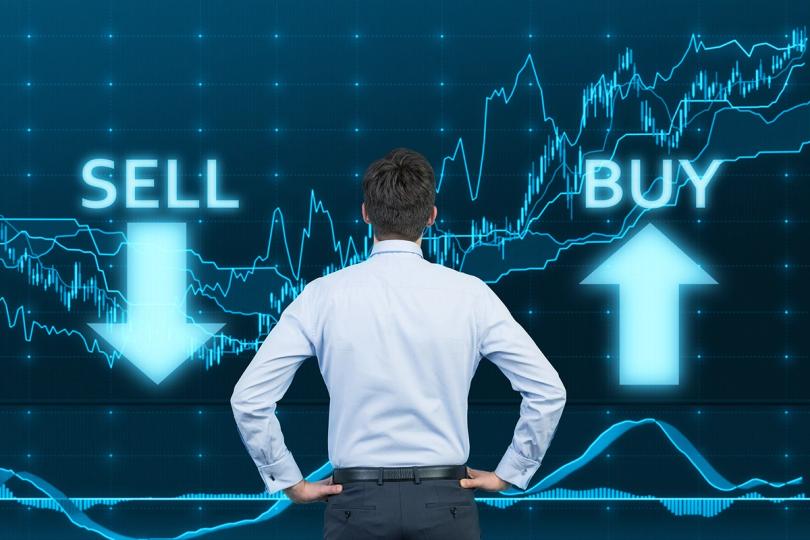 Bitcoin advances, holds above key technical level that ether, solana can't break through