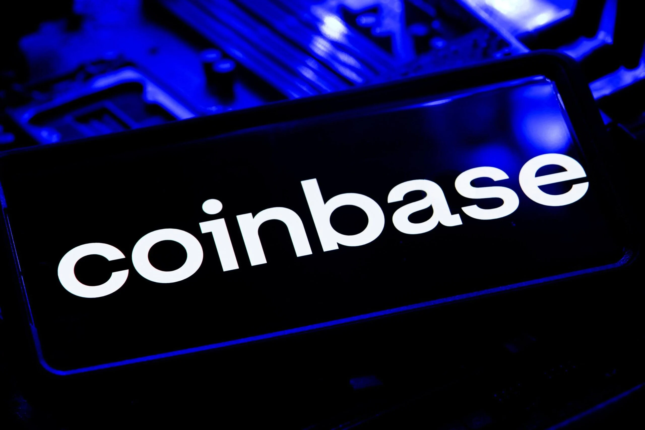 Bitcoin and Coinbase Gain After Senate Rejects Clarity Act