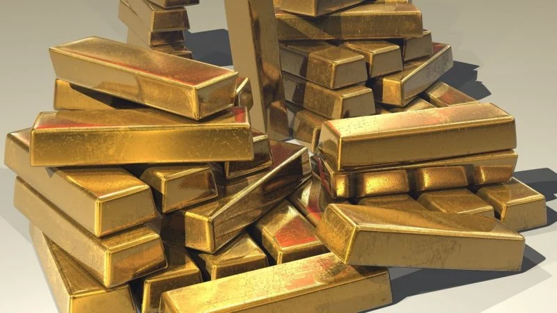 Bitcoin and gold ETFs attract $7B amid fiscal concerns: Bloomberg