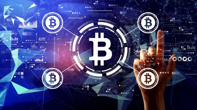 Bitcoin Breakout Looms: Which Crypto Stocks Will Ride the Wave?