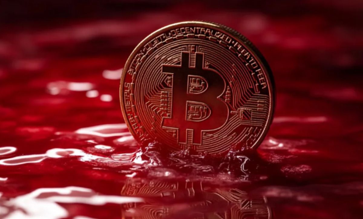 Bitcoin Crash Drives Crypto Fear to Lowest Level Since 2022