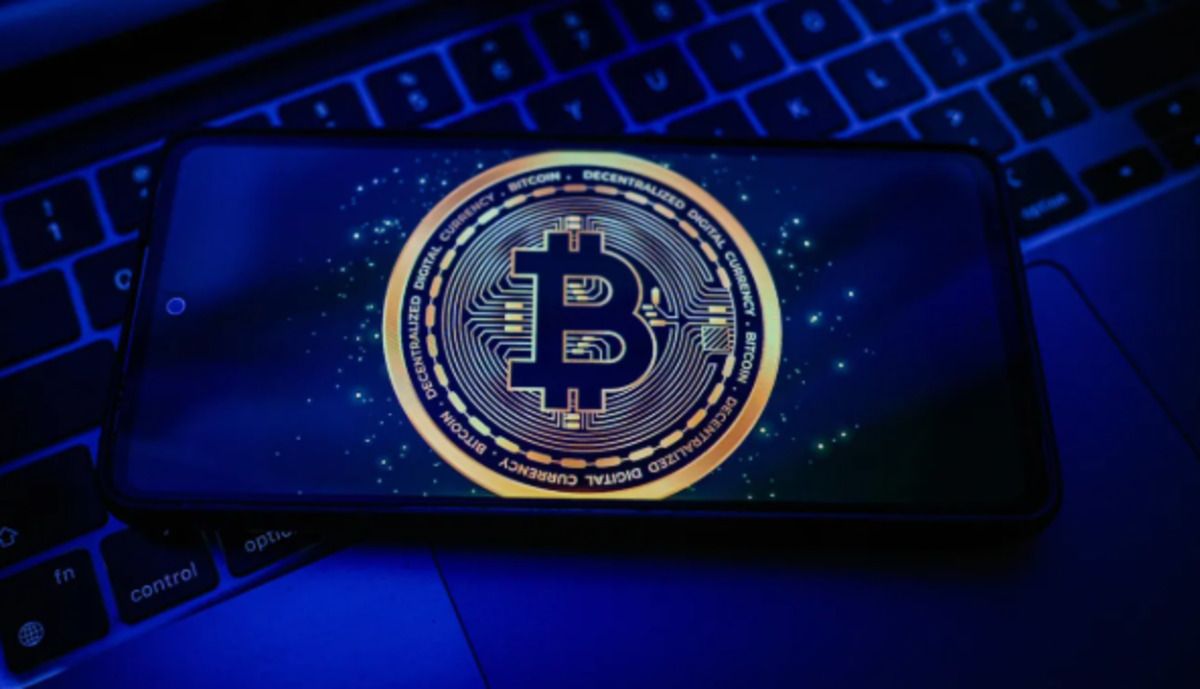 Bitcoin ETF Inflows Stayed Positive Last Week as BTC Rallied Over the Weekend