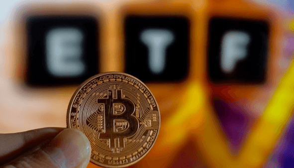 Bitcoin ETF Outflows Hit $485 Million: Is a Bigger BTC Crash Coming?