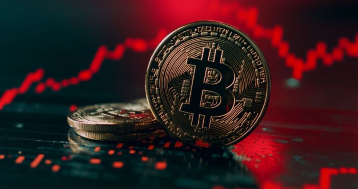 Bitcoin ETFs Bleed $283M as BTC Price Slides Toward $77K