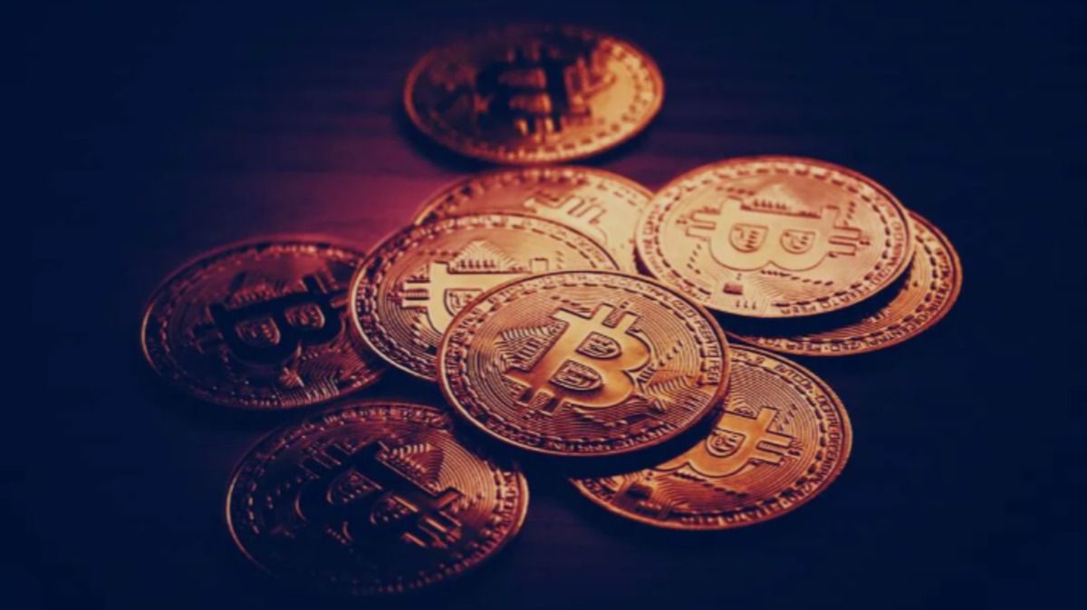 Bitcoin ETFs Lose $4.4 Billion During Historic Withdrawal Streak
