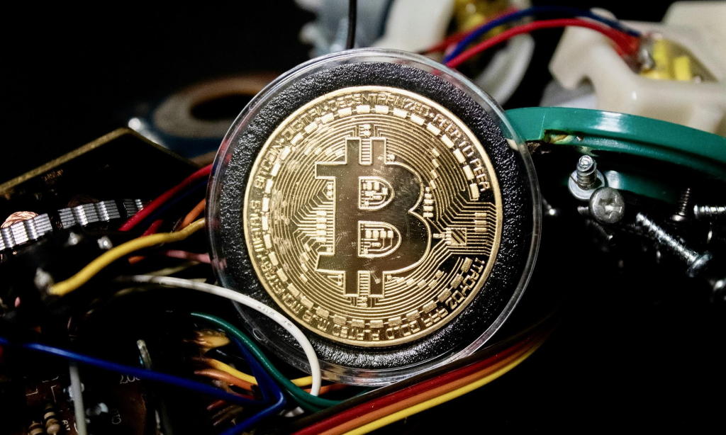 Bitcoin Falls Below $65K as Trump's New Global Tariffs Rattle Crypto Markets