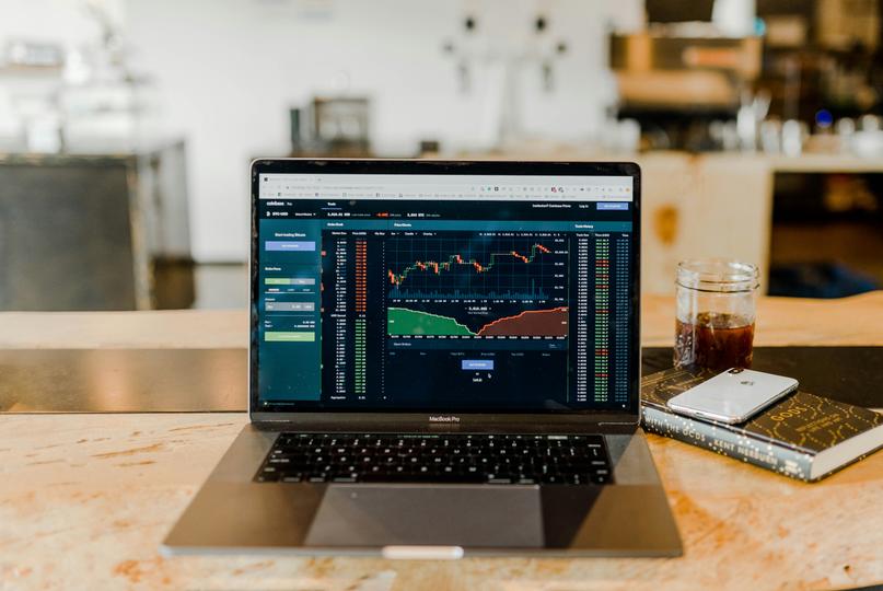 Bitcoin hit by $20 million-an-hour selling pressure above $70,000