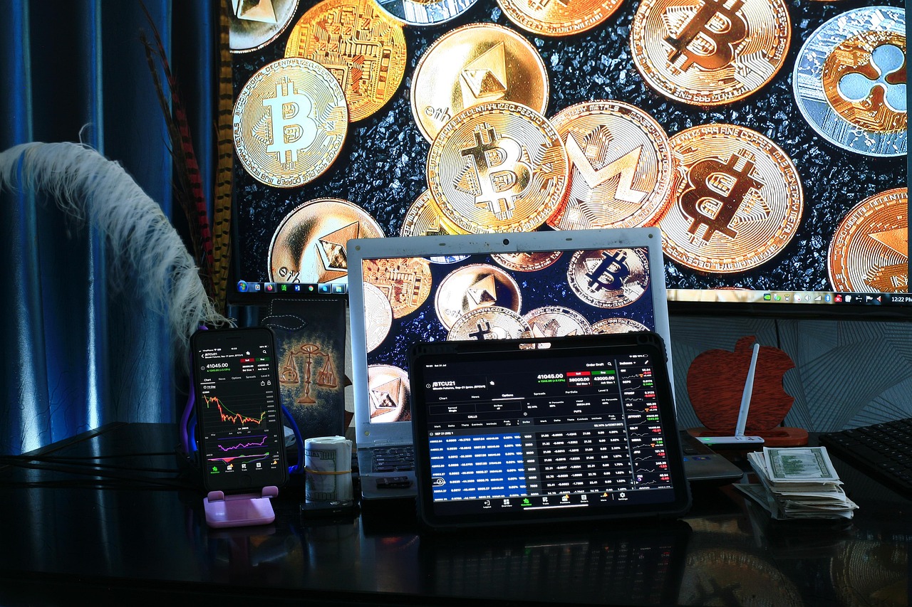Bitcoin Holds Above $70K as U.S.-Iran Ceasefire Cracks Rattle Crypto Markets