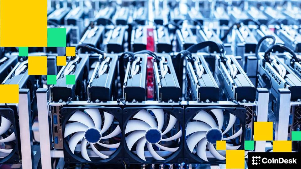 Bitcoin miner Riot Platforms stock jumps nearly 9% as Starboard urges AI data center expansion