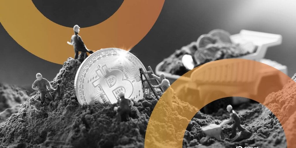 Bitcoin Miners Could Face Crisis After BTC Price Falls 50% From Peak