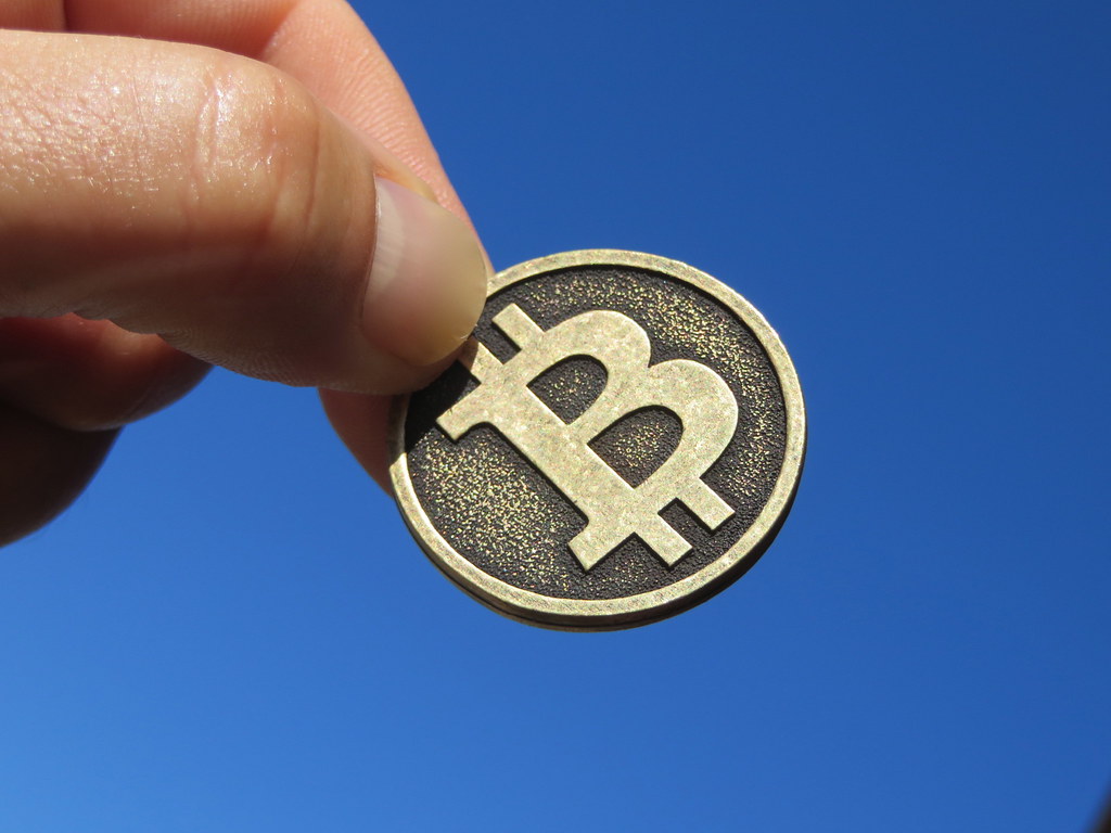 Bitcoin On-Chain Scarcity, Uncertain Macroeconomics Create Extreme Divergence — Details