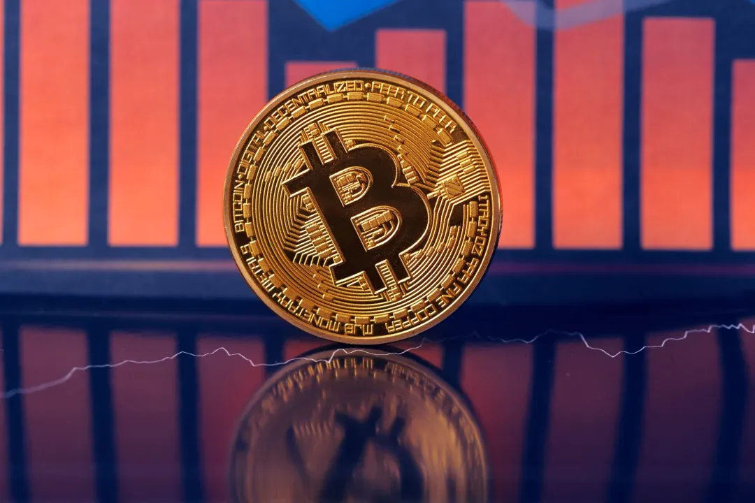 Bitcoin Price Prediction as Pullback Risk Builds Near 50 Day SMA