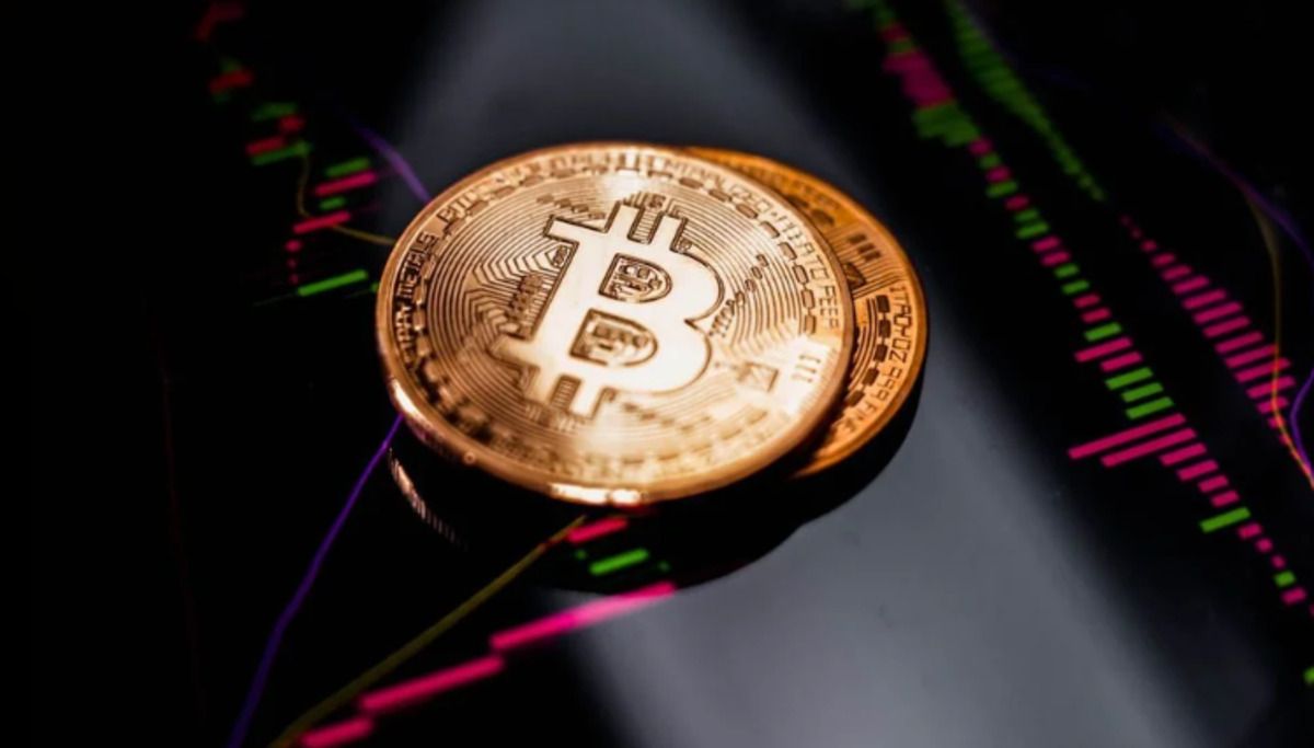 Bitcoin Price Prediction: BTC Falls Below $81K Amid Liquidations