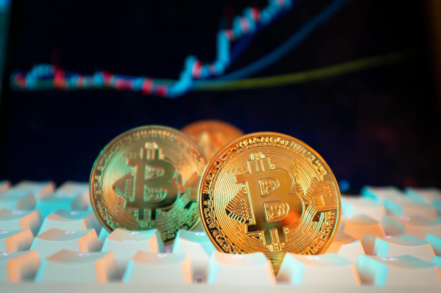Bitcoin Records $40B+ In Capital Outflows As ‘Humpback' Whales Intensify Selling – Details