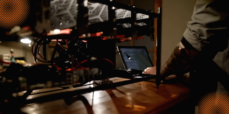 Bitcoin Reorg: Rare Two-Block Reorganization at Height 941880