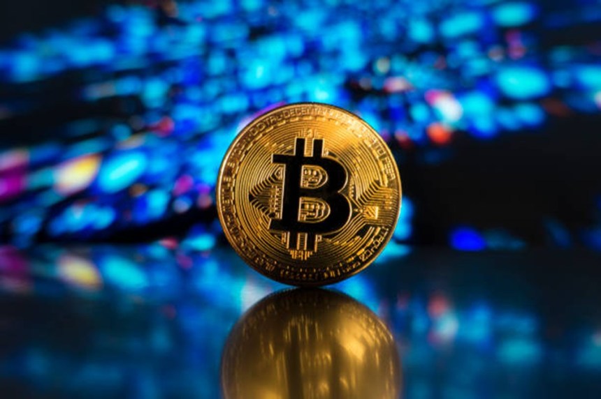 Bitcoin ‘Sharks' Silently Accumulate Amid Market Uncertainty — Details