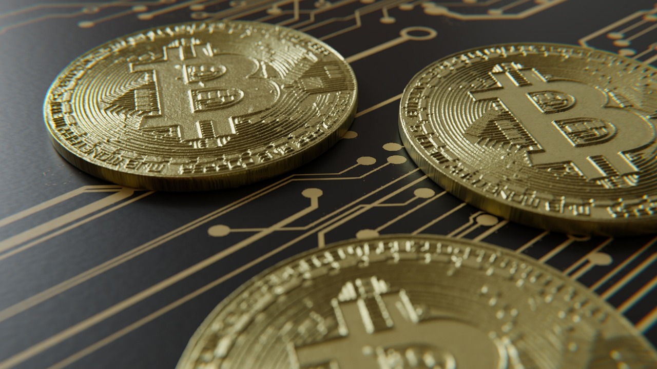 Bitcoin's Current Volatility Pushes Supply Held In Profit Below Historic Bull Thresholds