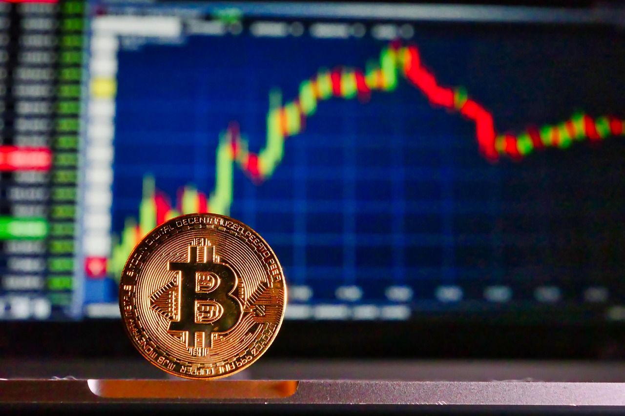 Bitcoin's Safe-Haven Signal: Crypto Resilience Turns Heads Amid Global Uncertainty
