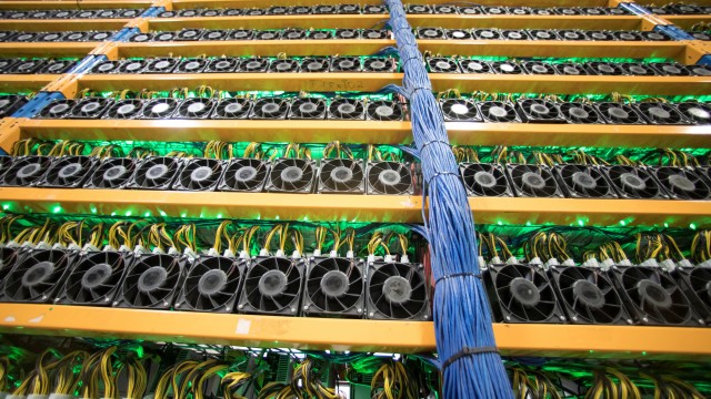 Bitfarms to adopt 'poison pill' amid Riot takeover attempt