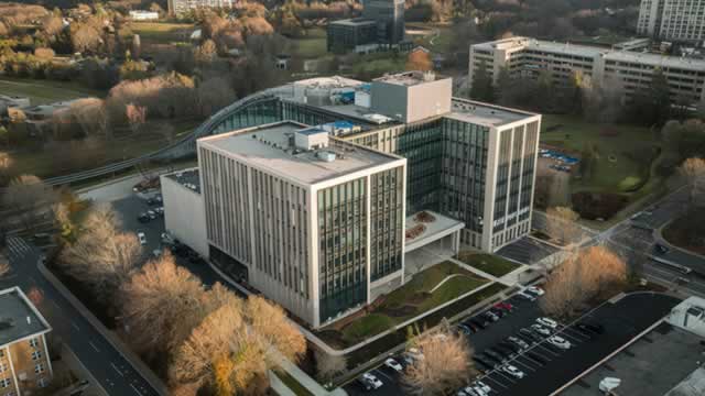 Blackrock Aims to Broaden Investor Access to A.I.