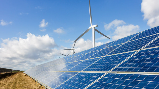 Bloom Energy Outpaces Its Industry in a Month: Time to Buy the Stock?