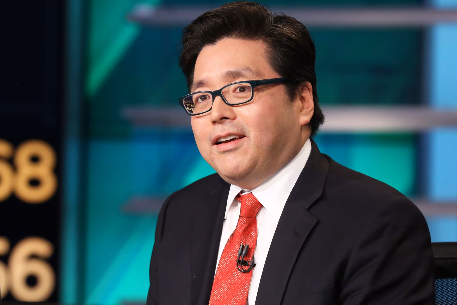 BMNR Stock Price Drops 5% Premarket as Tom Lee's BitMine Buys 40,613 ETH ($82M): $8B Loss Deepens on ETH Slump