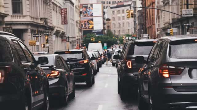 BMW Superbrain Goes After Tesla and Ford