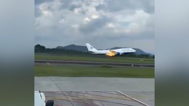 Boeing 747-400 catches fire, forced to land on flight from Indonesia to Saudi Arabia