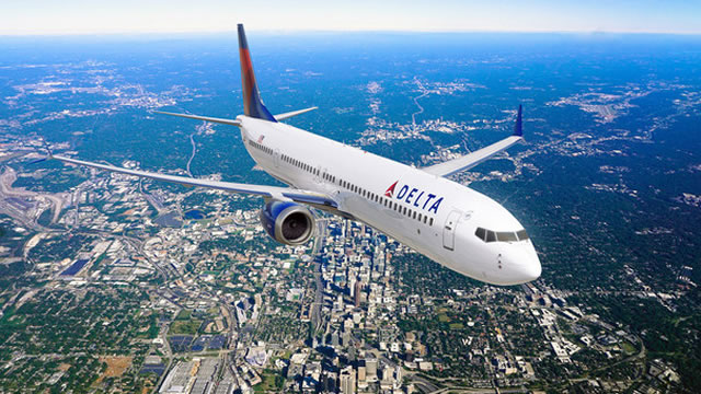Boeing's 737 MAX 7 Was Supposed to Be Flying in 2019. The FAA Certified It Monday.