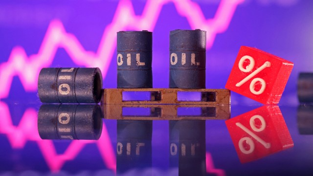 Brent oil market structure weakens as tightness concern eases